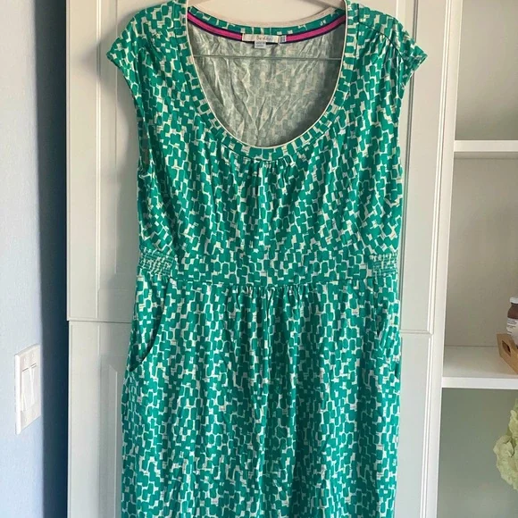 boden scoop neck jersey midi dress Brand New Boden Trim Detail Jersey Midi Dress Rich Emerald Wildflower Sprig Sz 8